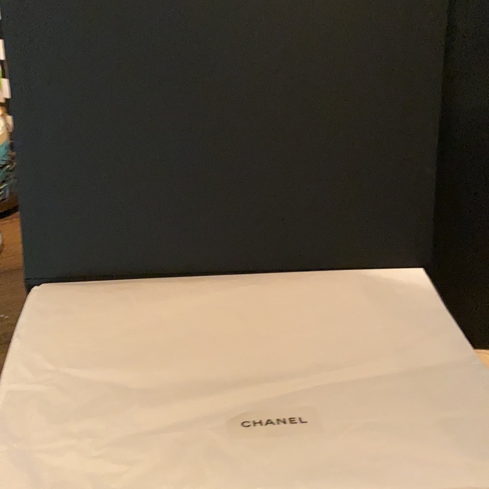 Chanel FlapBag - Picture 5 of 7